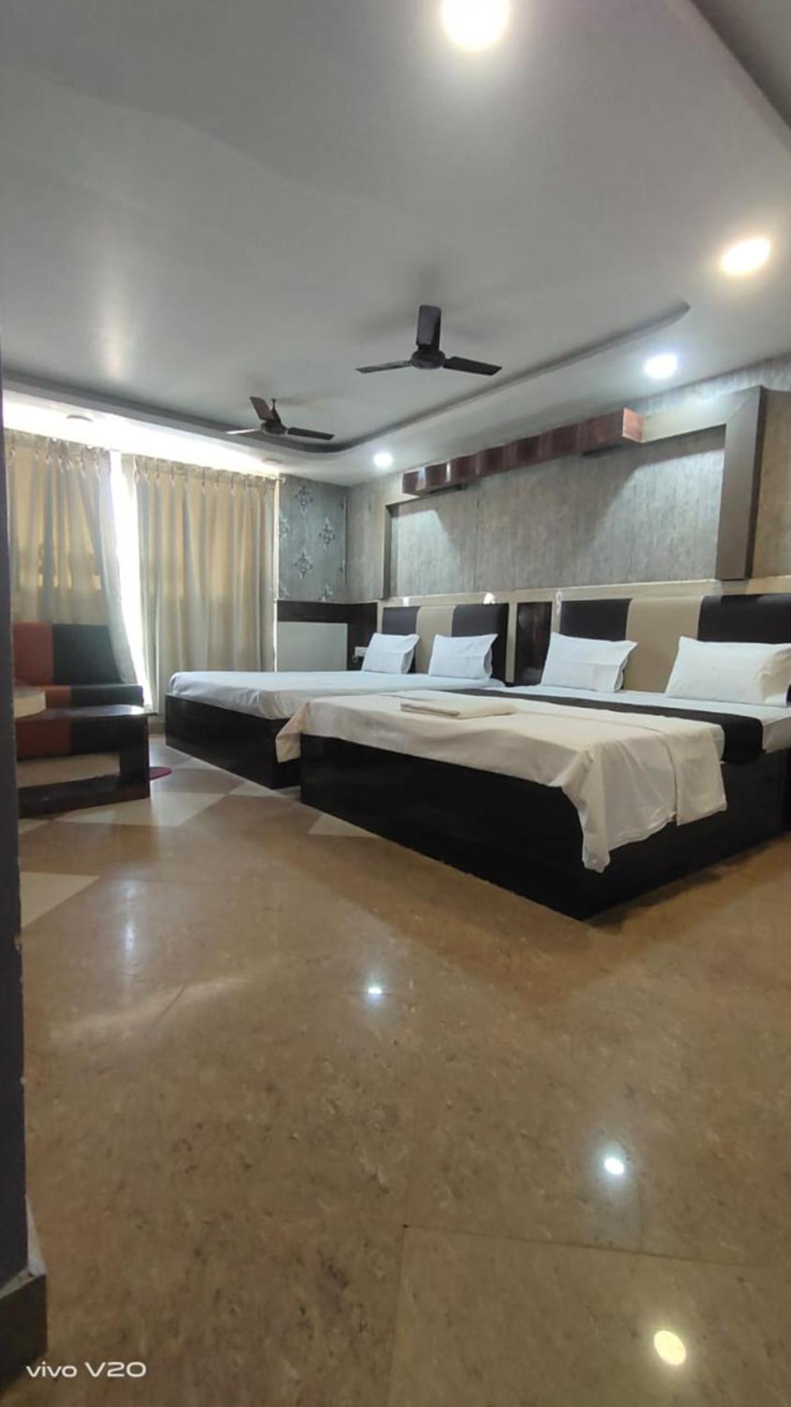 Hotel Tara Lodge Grand Road Puri - Near Jagannath Temple - Best Location Екстериор снимка