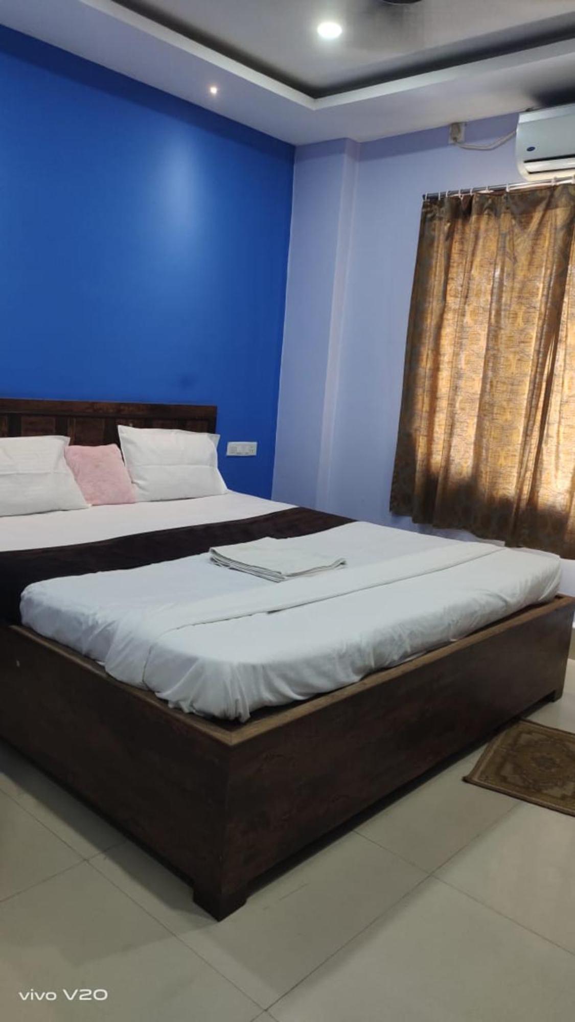 Hotel Tara Lodge Grand Road Puri - Near Jagannath Temple - Best Location Екстериор снимка