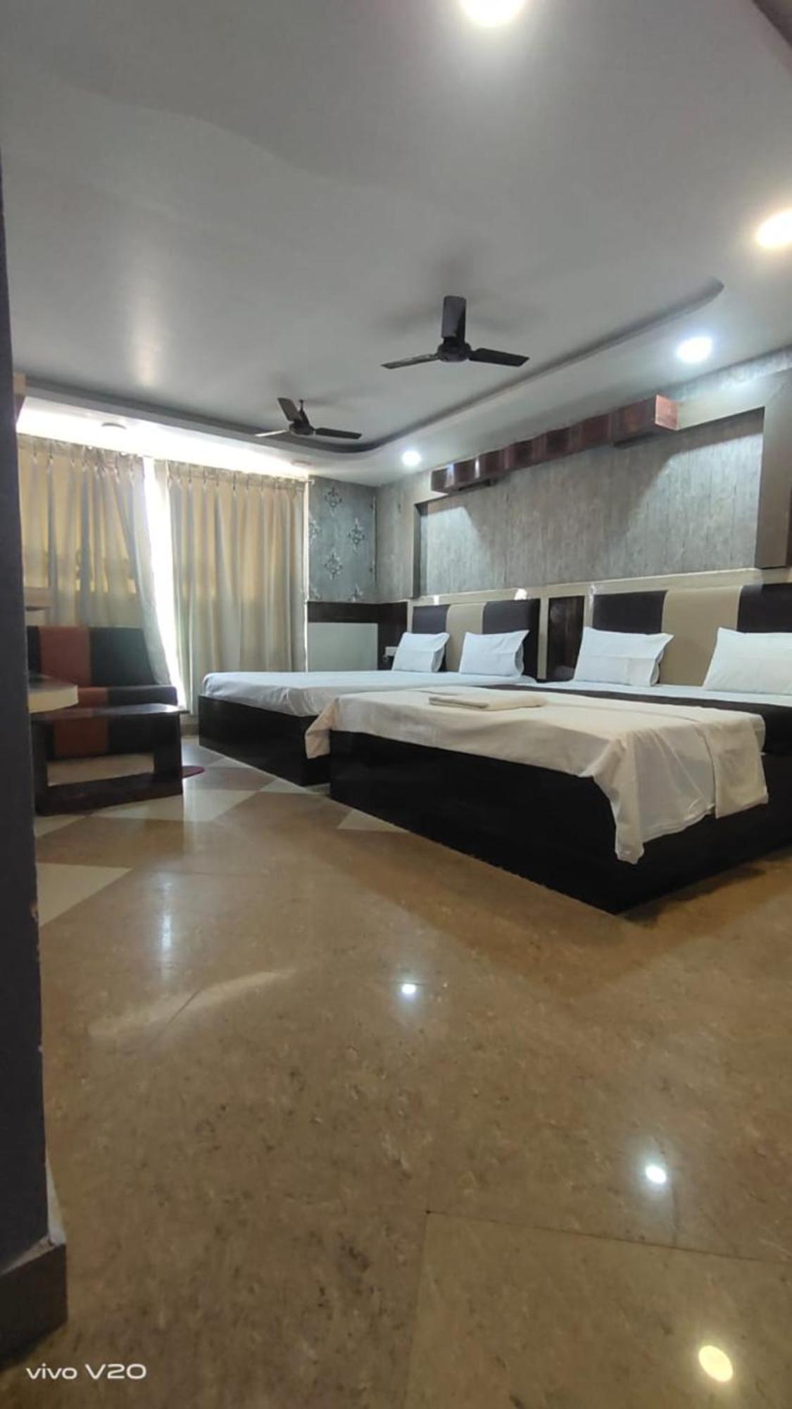 Hotel Tara Lodge Grand Road Puri - Near Jagannath Temple - Best Location Екстериор снимка