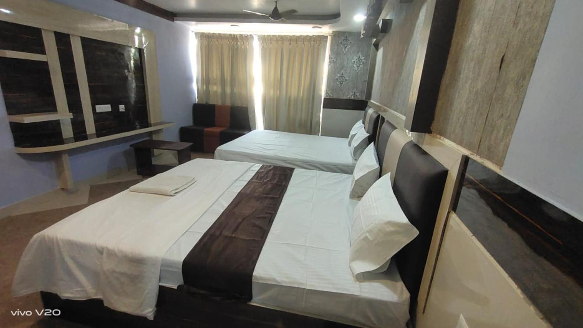 Hotel Tara Lodge Grand Road Puri - Near Jagannath Temple - Best Location Екстериор снимка