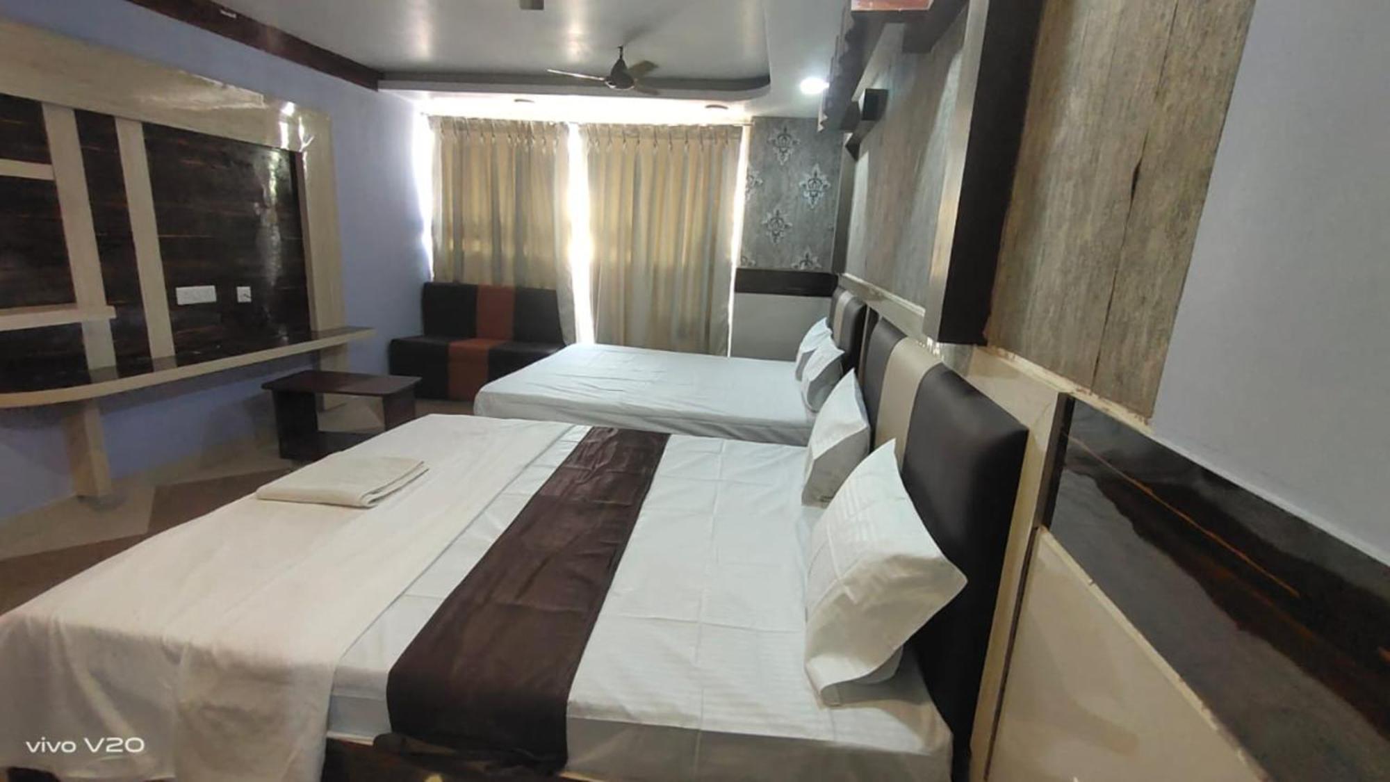 Hotel Tara Lodge Grand Road Puri - Near Jagannath Temple - Best Location Екстериор снимка