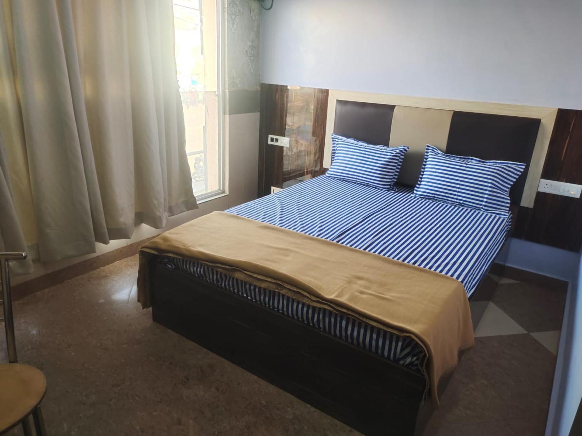 Hotel Tara Lodge Grand Road Puri - Near Jagannath Temple - Best Location Екстериор снимка